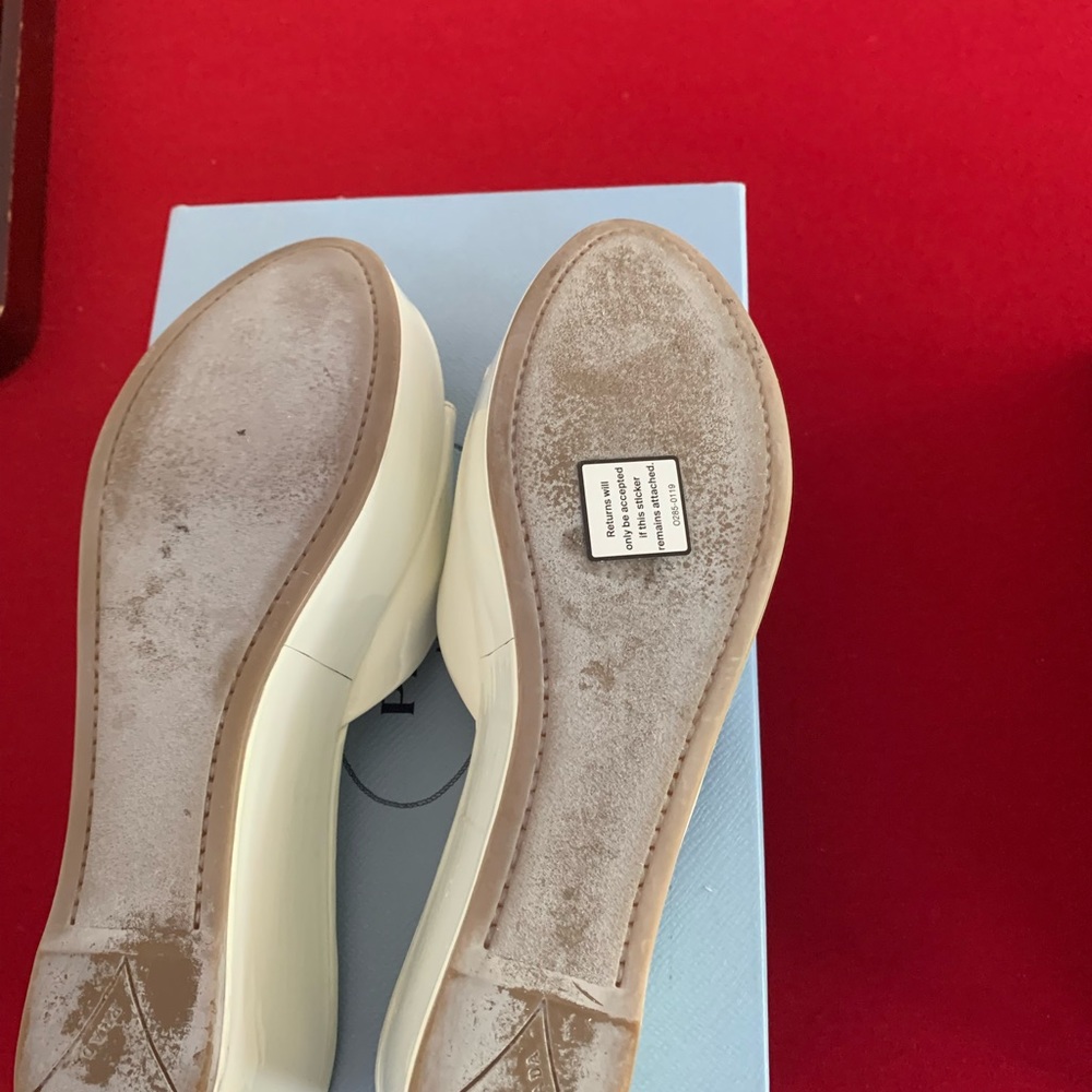 Prada White Patent Slide Sandals - Picture 4 of 4